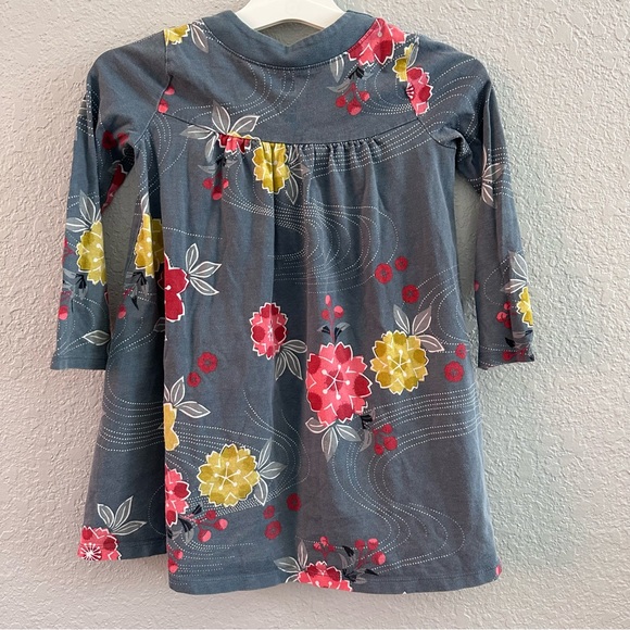 Tea Collection Floral Knit Dress — Kids Size 5 — 100% Cotton - Picture 2 of 5
